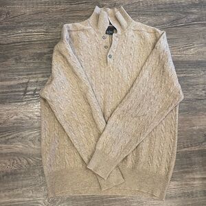 Large cashmere sweater